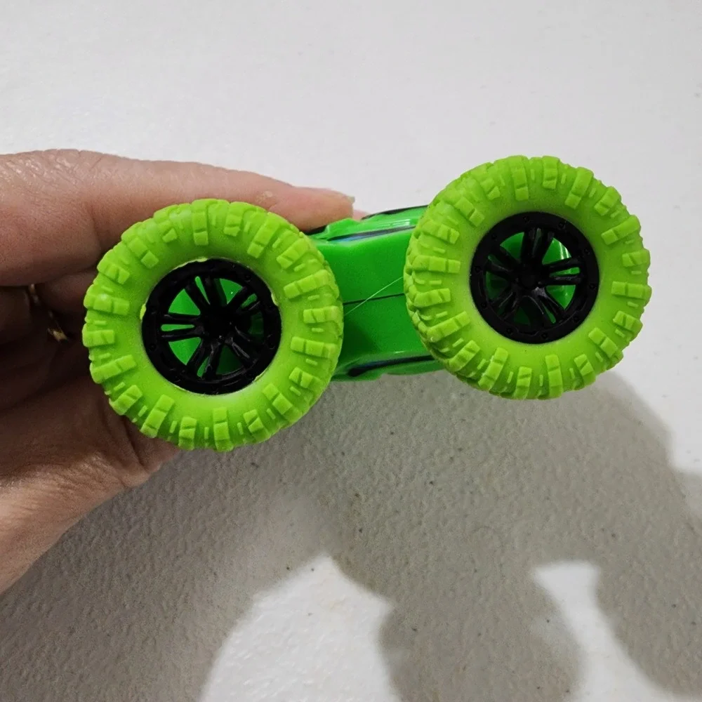 Green Friction Powered Double Sided Stunt Racing Car Toy with Rubber Tires